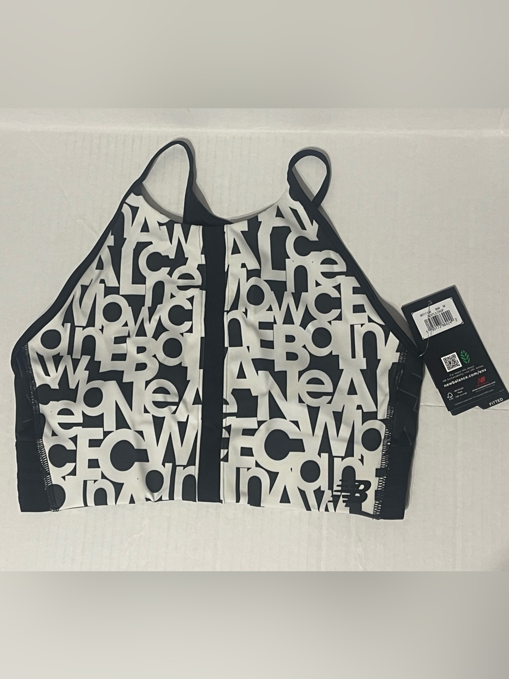 New Balance Relentless Printed Crop Top - Women’s Medium - Black with White-NWT
